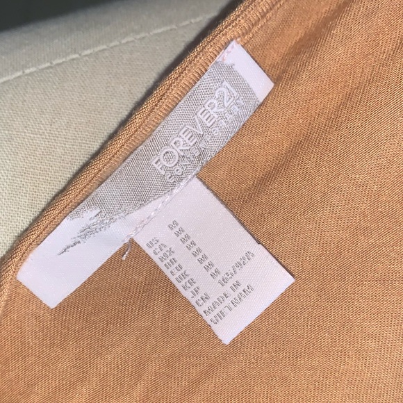 Forever 21 cami top V neck strappy back 🍑 - Picture 16 of 16